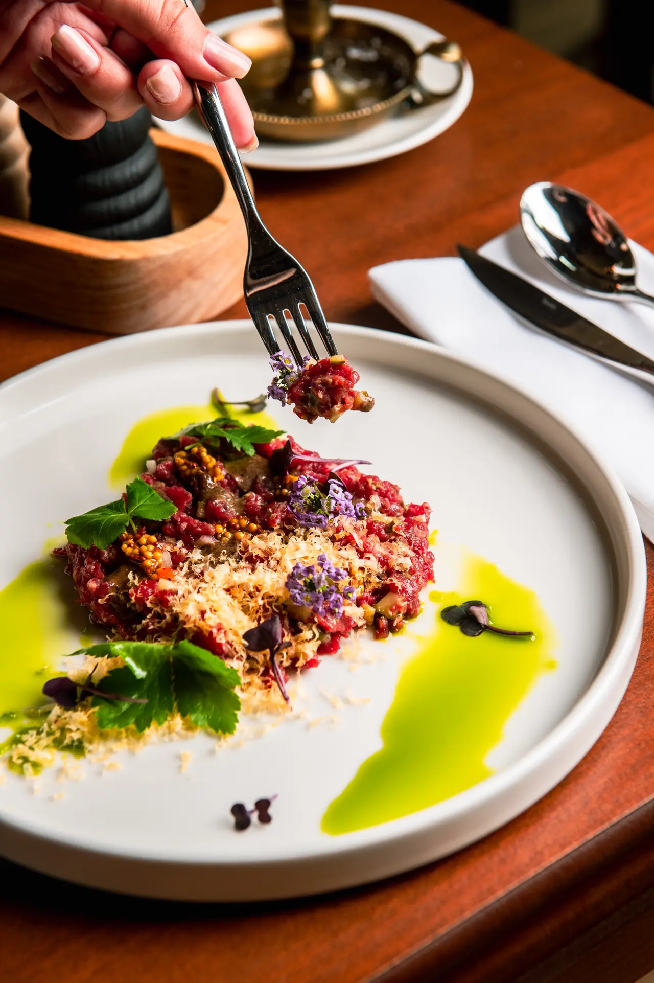 Tatar z polędwicy wołowej